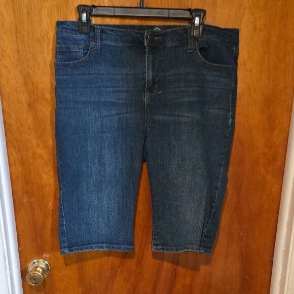 Womens Blue Denim Shorts - Picture 1 of 4